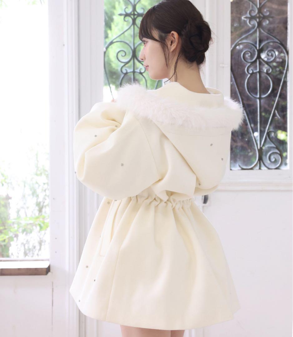 ビジュー付き女の子コート