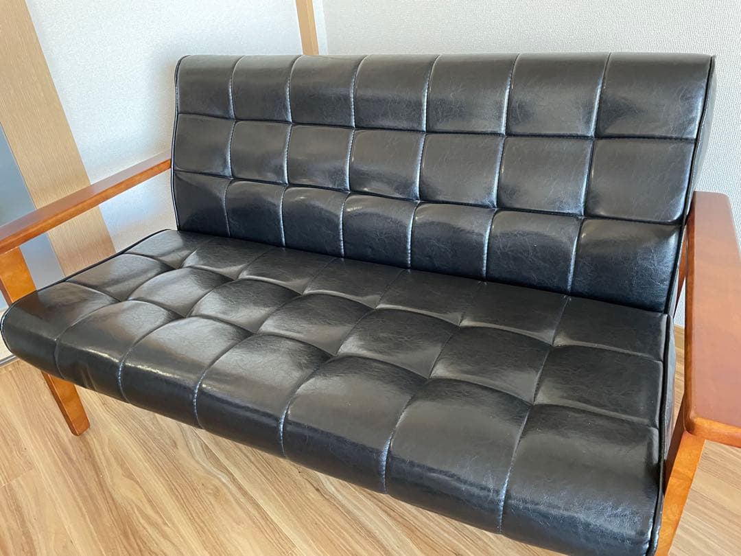 【カリモク風】ブラック 2人掛けソファ革(取りに来て頂ける方限定)