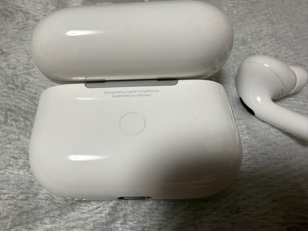 AirPodspro2本体 充電ケース付き ホワイト