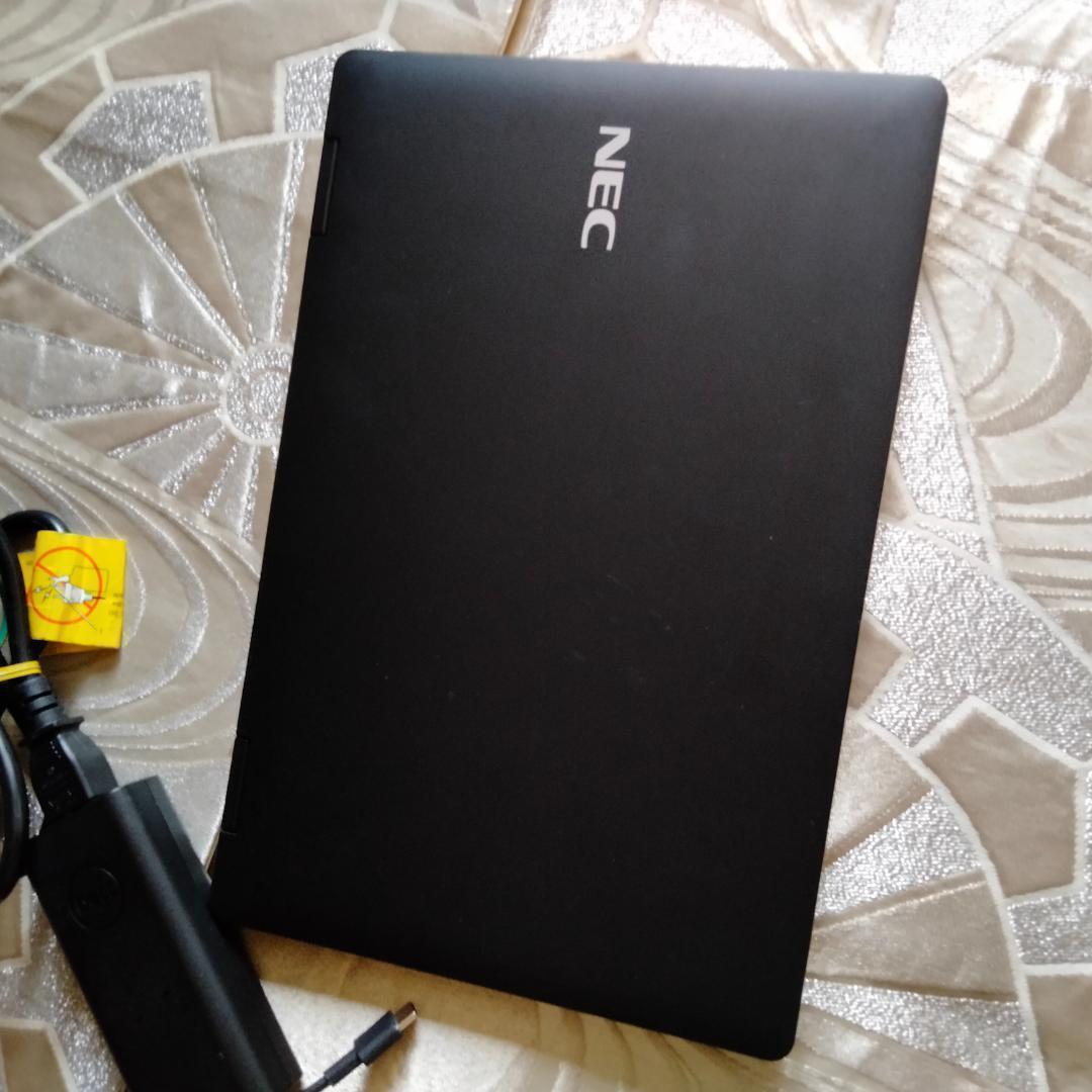 12インチ NEC 11世代 i5 256G 8G 1920x1080