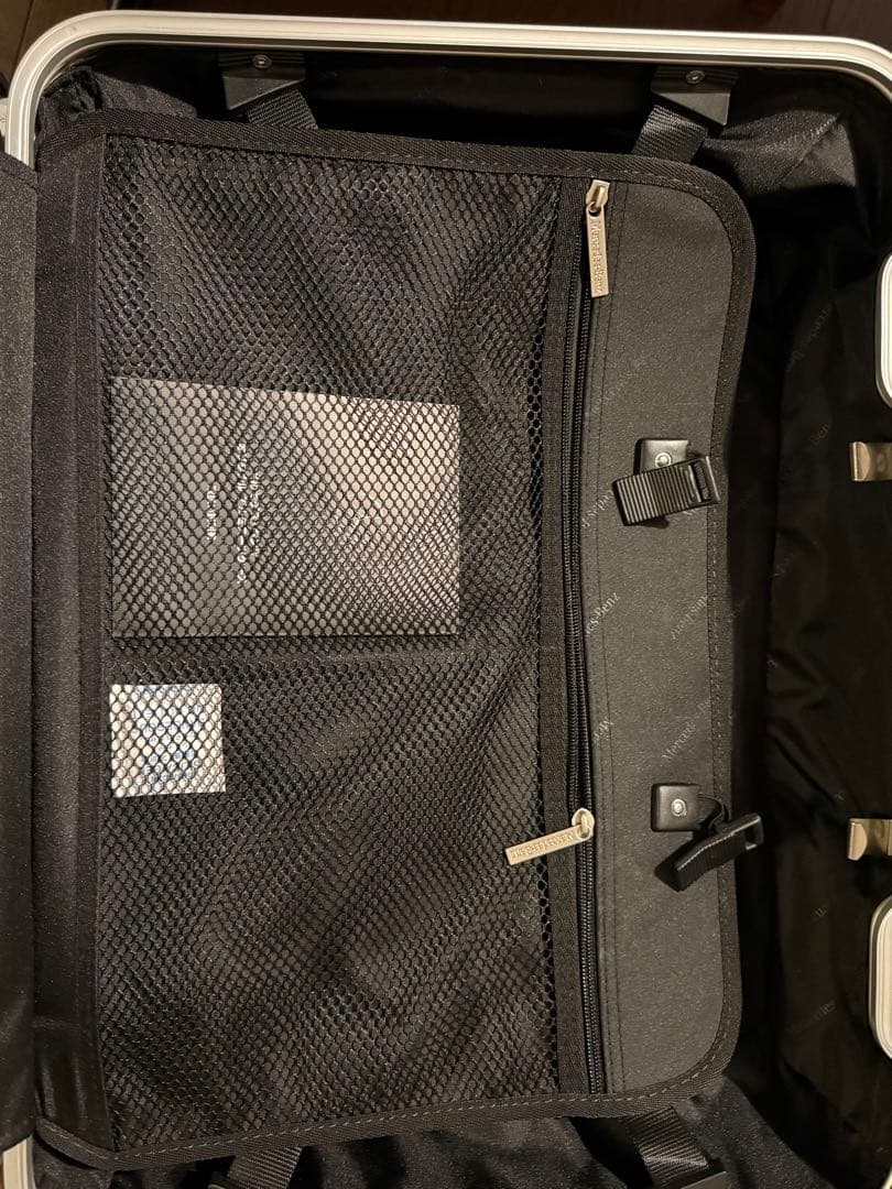 メルセデスベンツ ノベルティ アルミスーツケース 32L 機内持込可