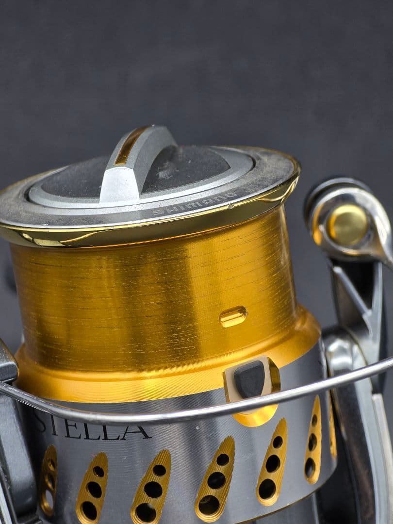 SHIMANO 07STELLA C-3000S スピニングリール