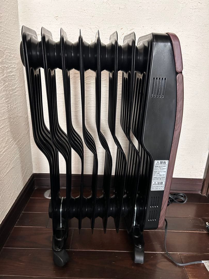 オイルヒーター　アイリスオーヤマ　POH-S1208M