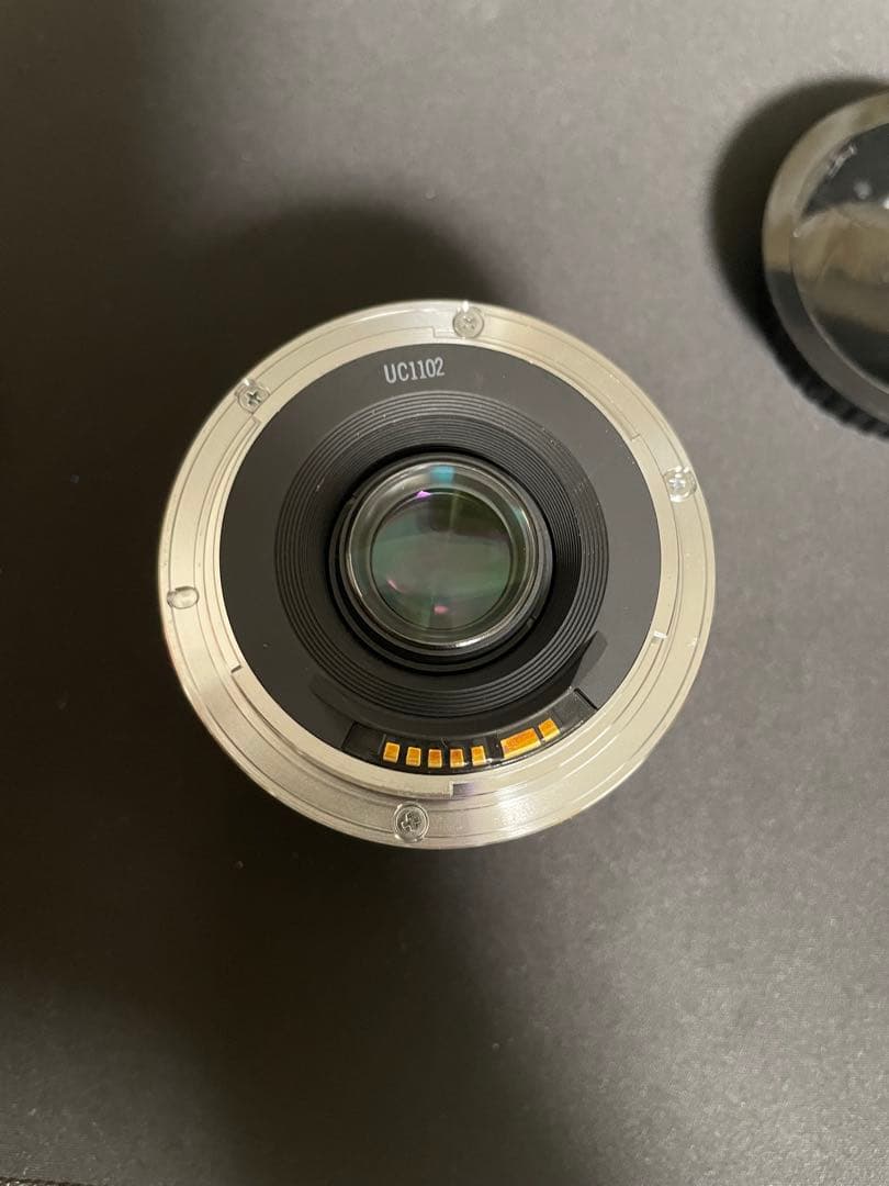 美品　Canon EF 24mm f2.8 広角単焦点レンズ