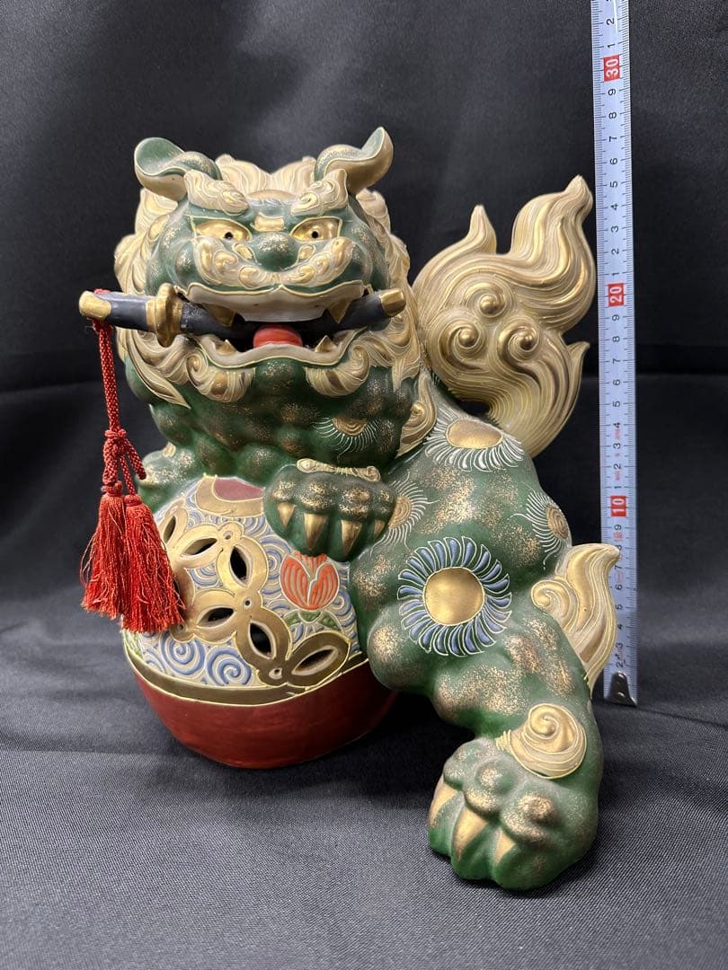 【保管品】九谷焼　九谷　須栄義　獅子　玉乗り獅子　縁起物　置物　飾り物