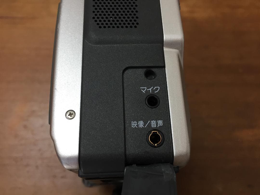 撮影再生ダビングOK　SHARP　VL-DC5　付属品あり　液晶大画面・綺麗