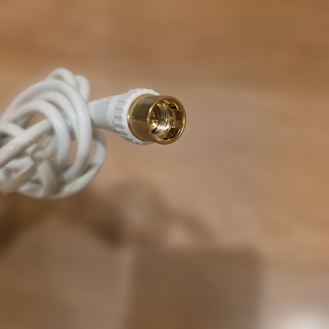 TOSHIBA REGZA 液晶テレビ 2020年　７