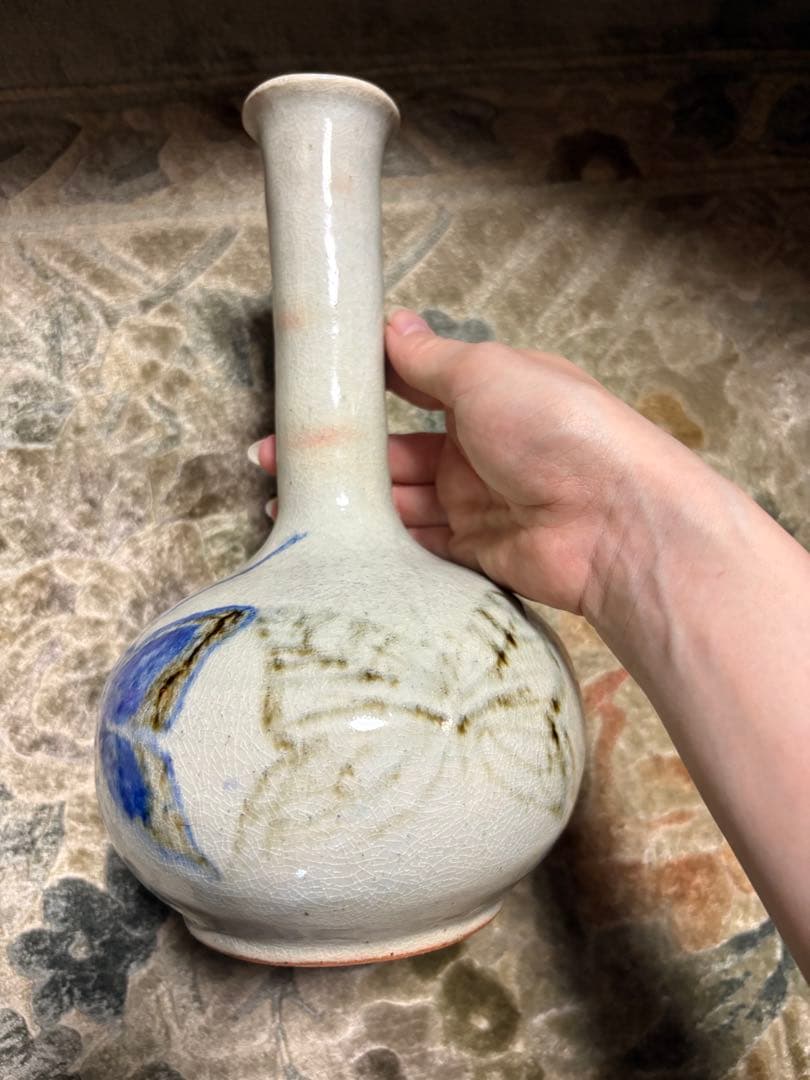 置物　蝶々