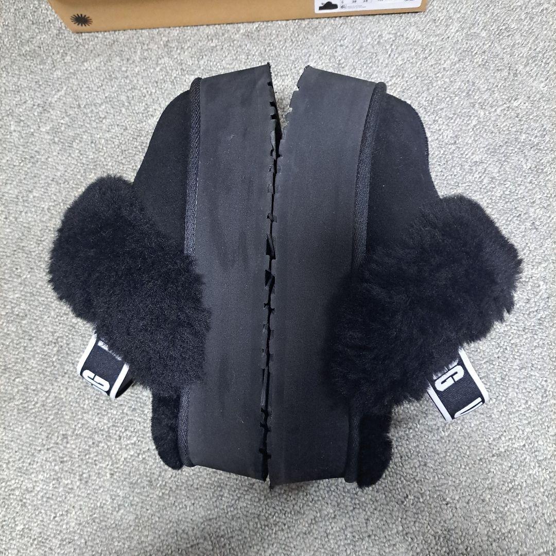 UGG ブラック スリッパサンダル