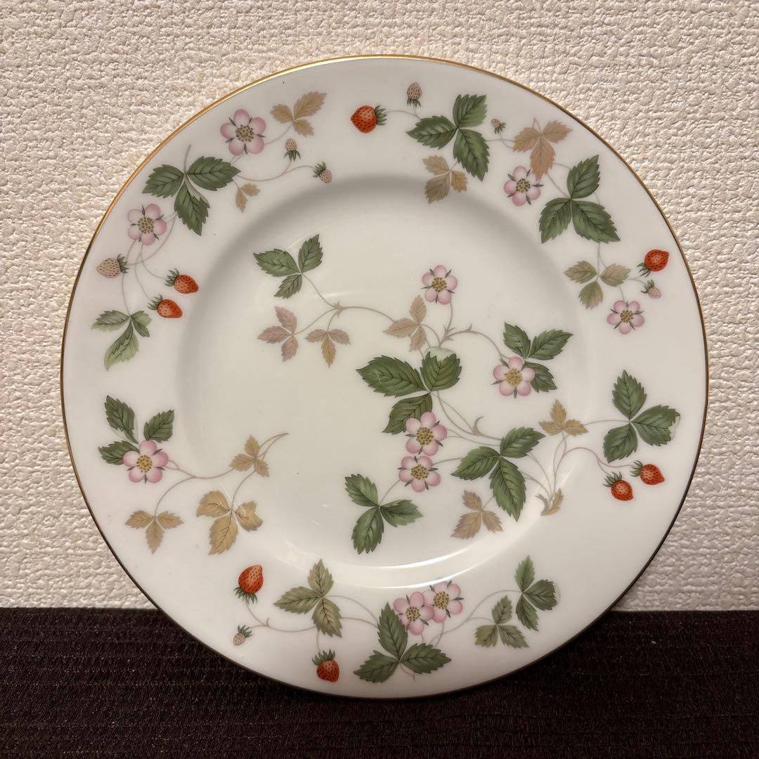 ウェッジウッド　ワイルドストロベリー　デザートプレート　17.5cm