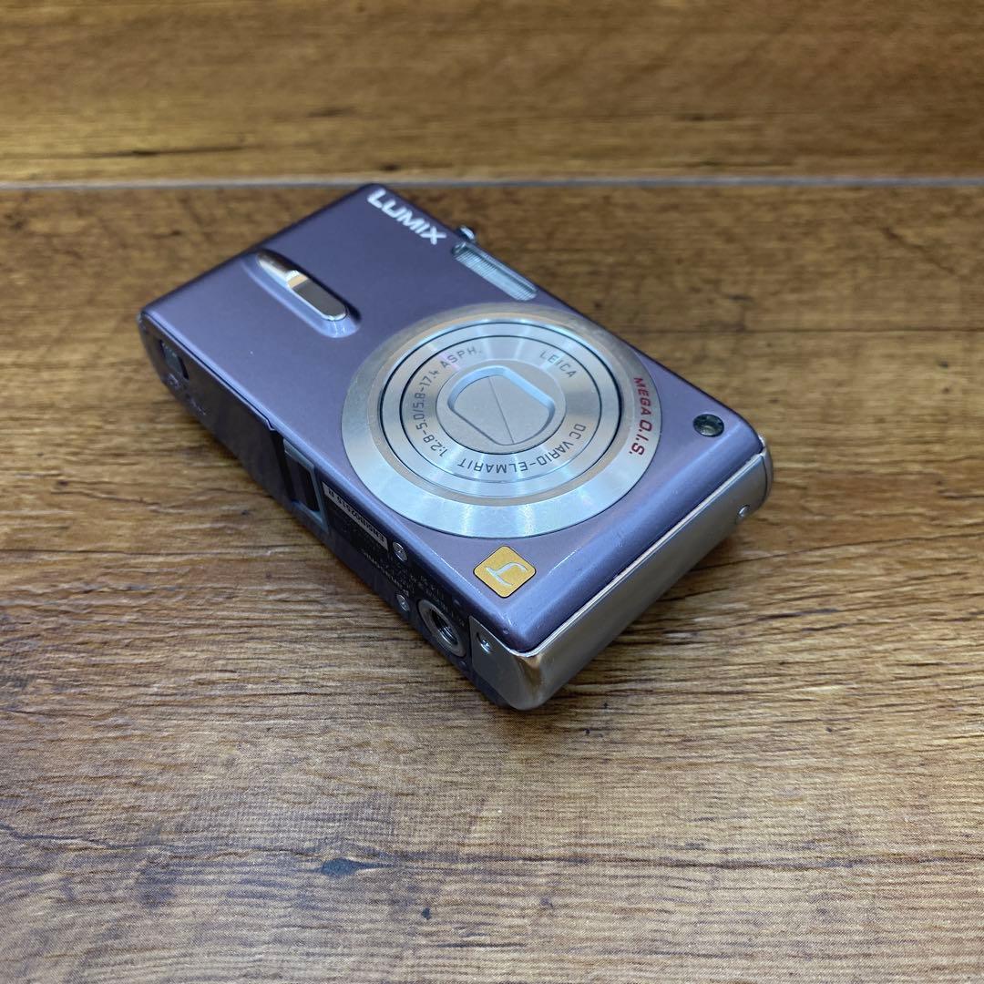 Panasonic LUMIX パナソニック　DMC-FX9 y-106