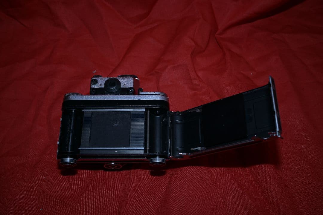 PENTACON six TL 中判フィルムカメラ、レンズ無し　作例あり