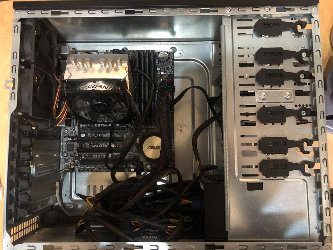 デスクトップPC Intel i7 Win11ライセンス済、キーボード、マウス付