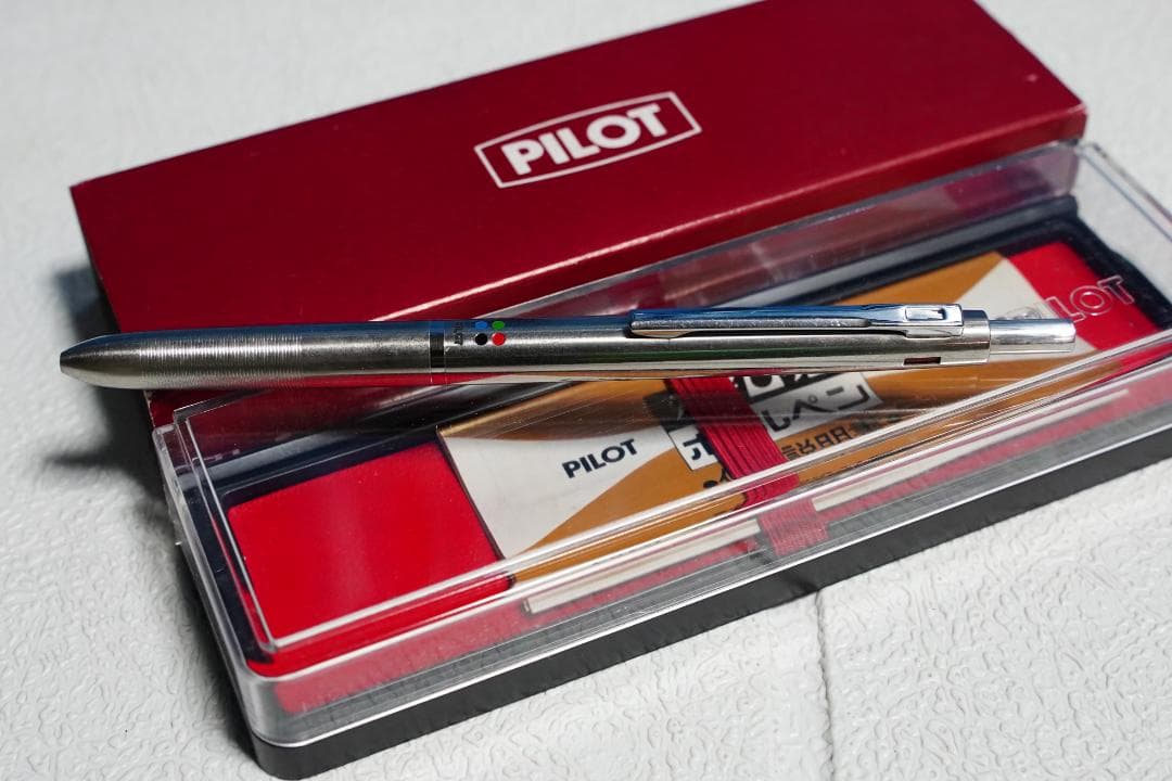 希少 PILOT パイロット 細字4色 振り子式 多機能ペン 元箱付き