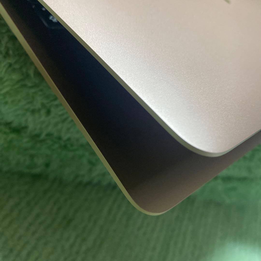 な*な様 限定値下げ　M1 MacBookAir 16GB 1TB バッテリー1