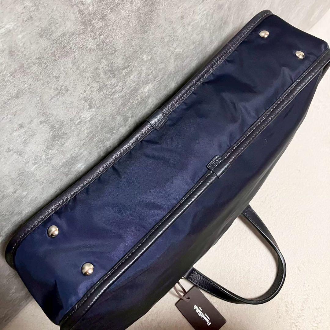【新品タグ付き】　ダニエルアンドボブ　ブリーフケース　A4可　ルーシー　デイビス