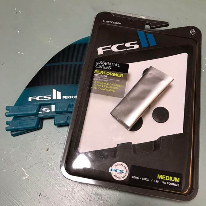 FCSⅡ essential series performer thruster