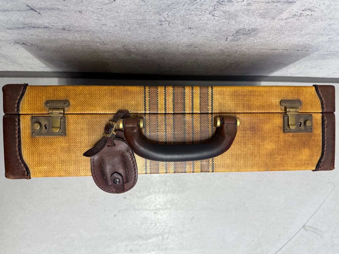 イタリアの素敵な旅行カバン　SELLIER ヴィンテージ1930-40s ケース