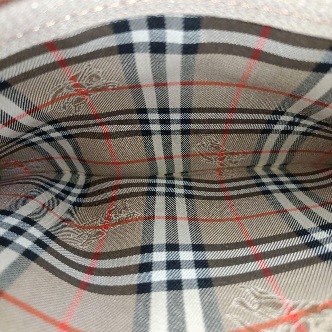 ✨BURBERRY 裏地ノバチェック サフィアーノレザー ハンドバッグ
