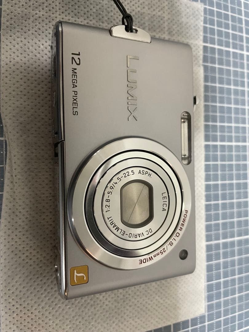 デジタルカメラ Panasonic LUMIX DMC-FX60