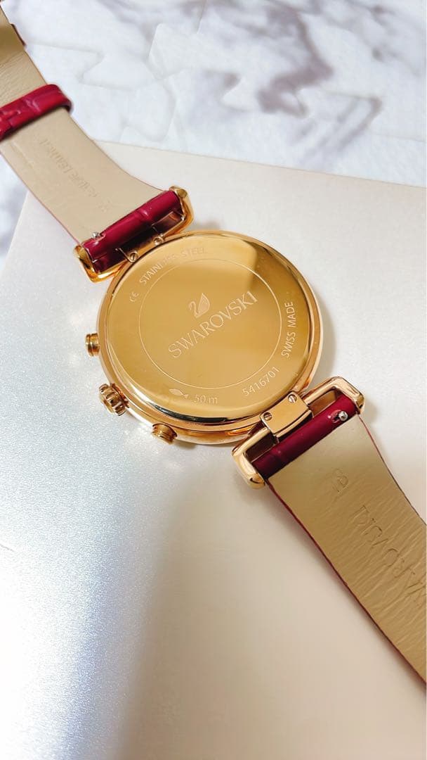 【美品】スワロフスキー 腕時計 レディース 赤 エラ ジャーニー ルビー 箱付き
