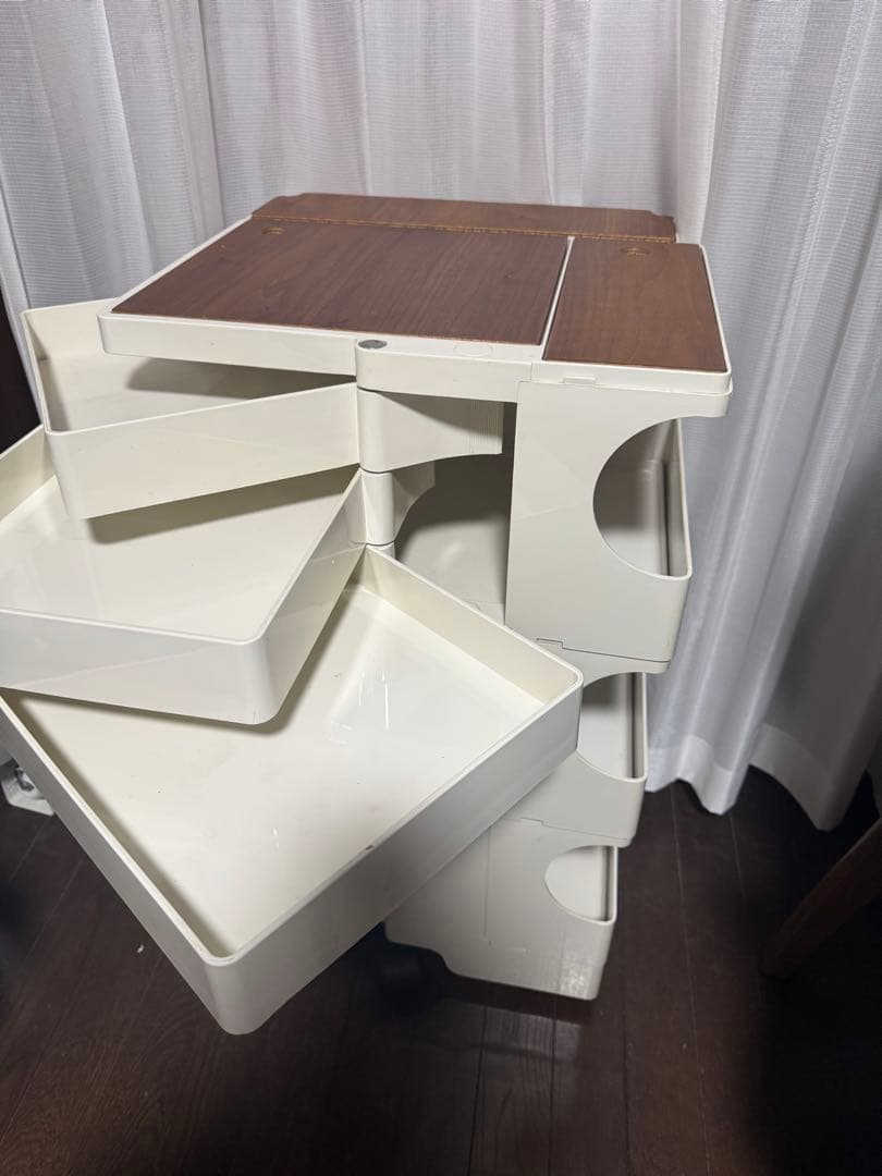 B LINE ボビーワゴン　ジョエ•コロンボデザイン 3段×3トレイ ホワイト