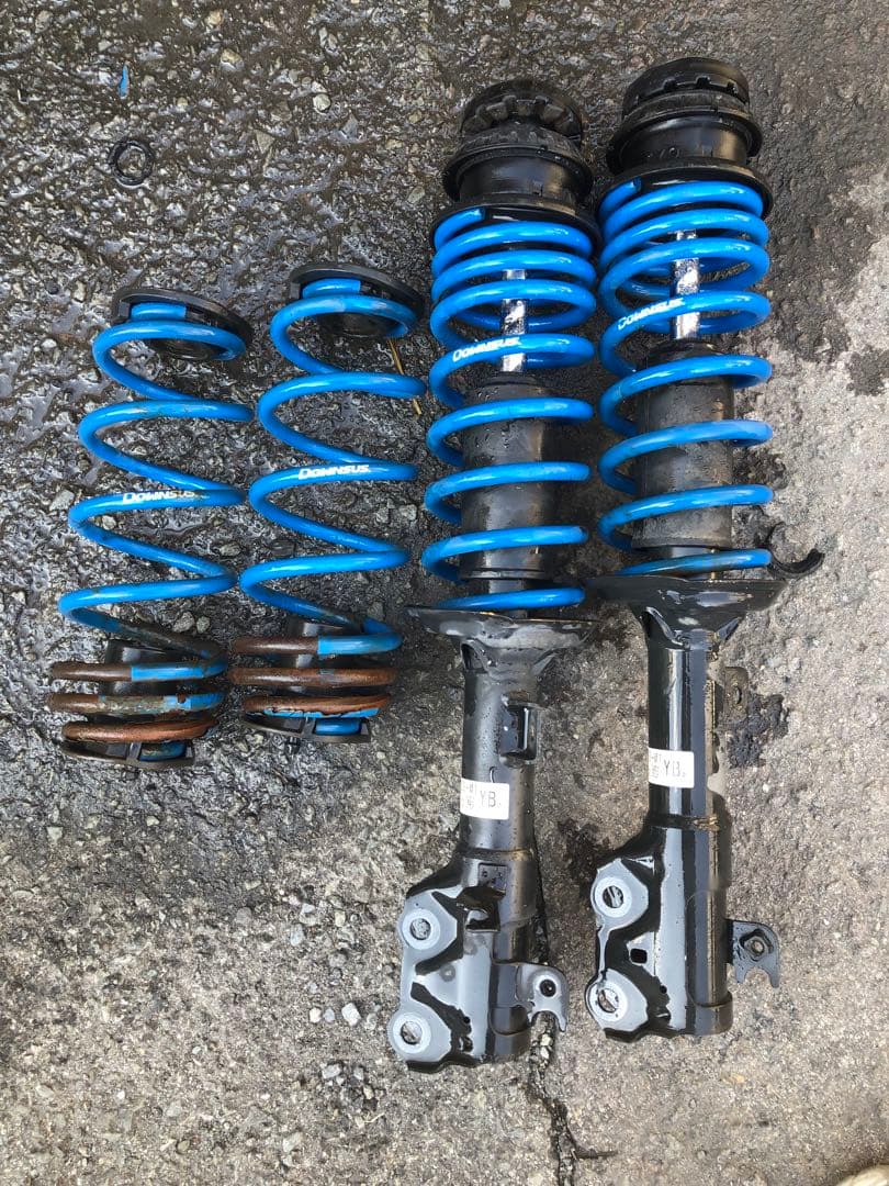 N-BOX JF1 エスペリア　ダウンサス　ストラット　1台分