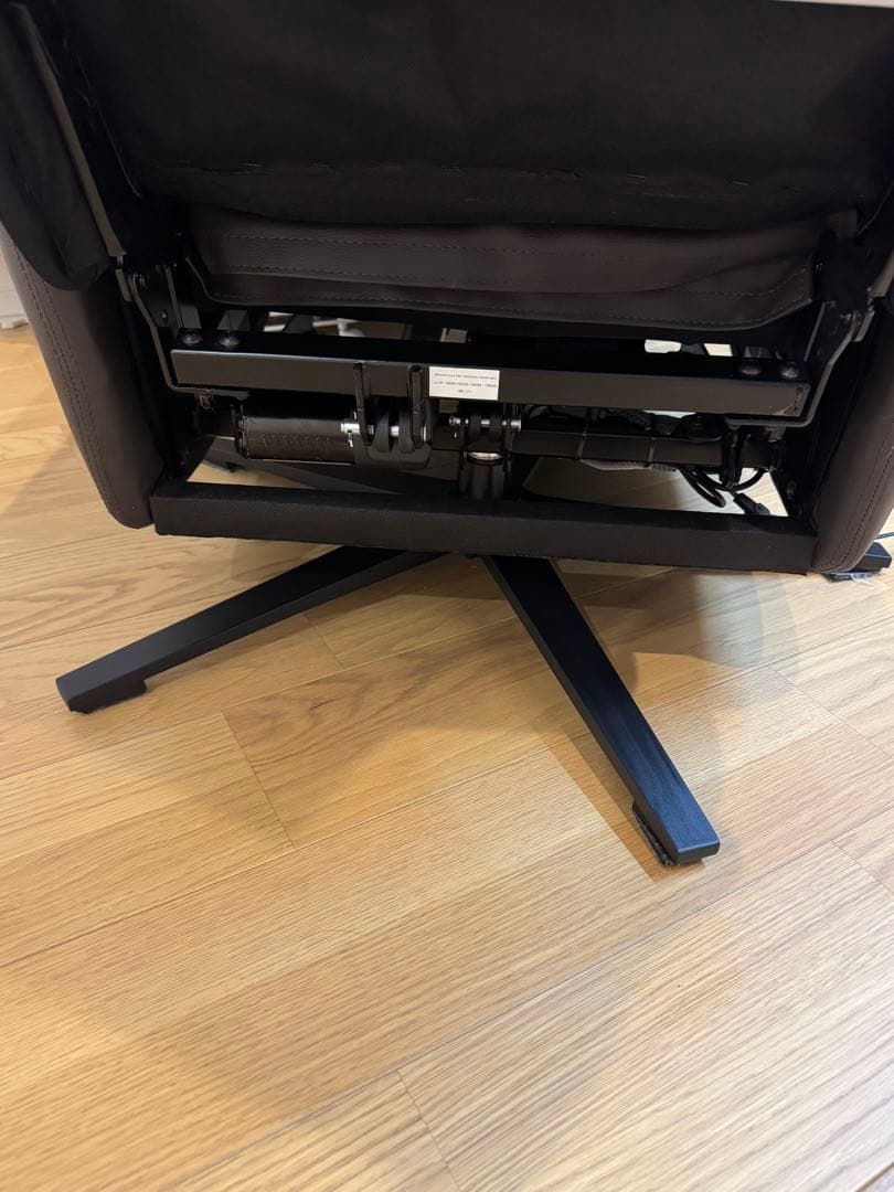 ニトリ　電動リクライニングパーソナルチェア(2モーター LE01 DBR)