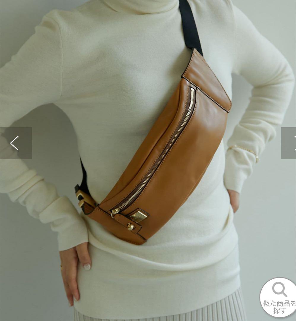 レザー クロスボディバッグ