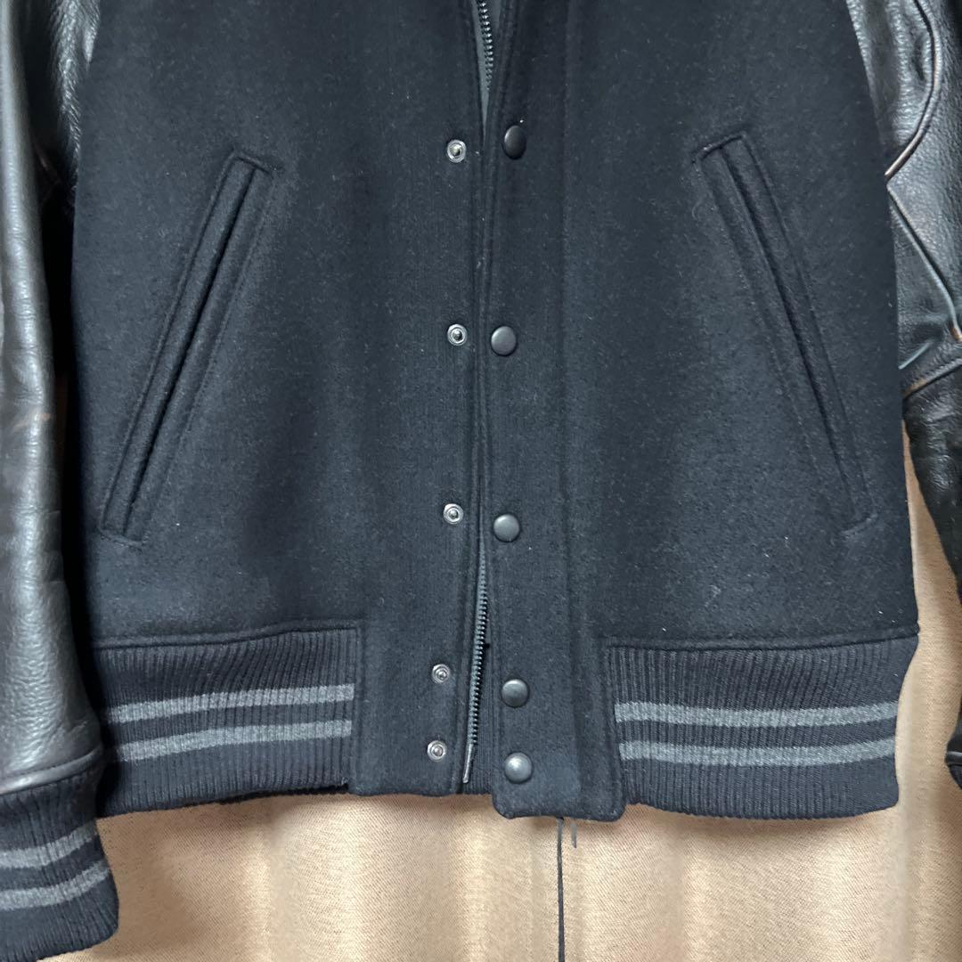 セール【未使用品】ACANTHUS ブラック スタジャン