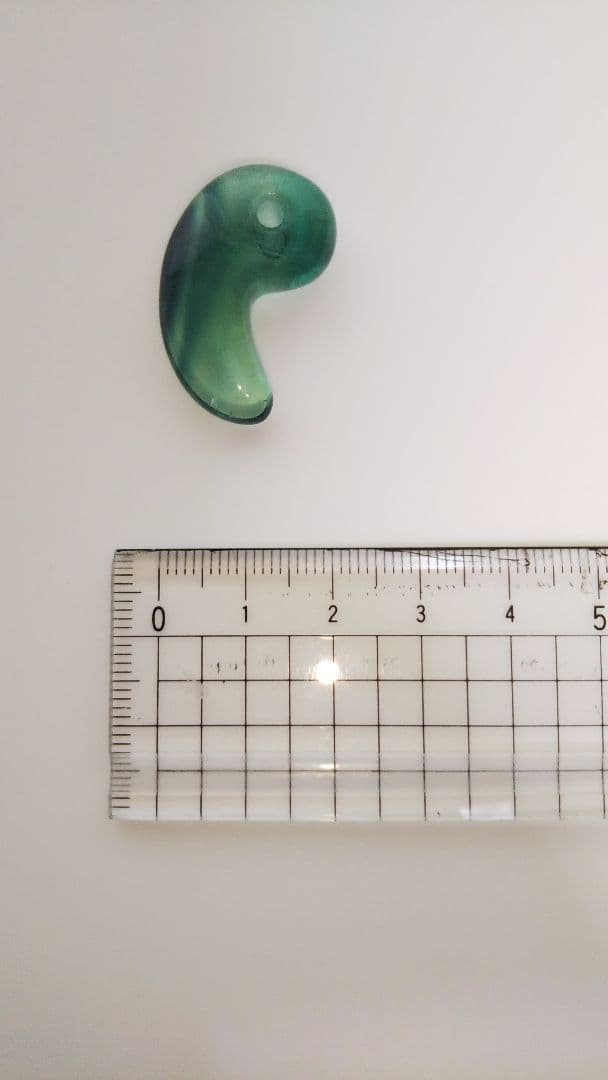 【早い者勝ち】 美品 勾玉 パワーストーン 波動