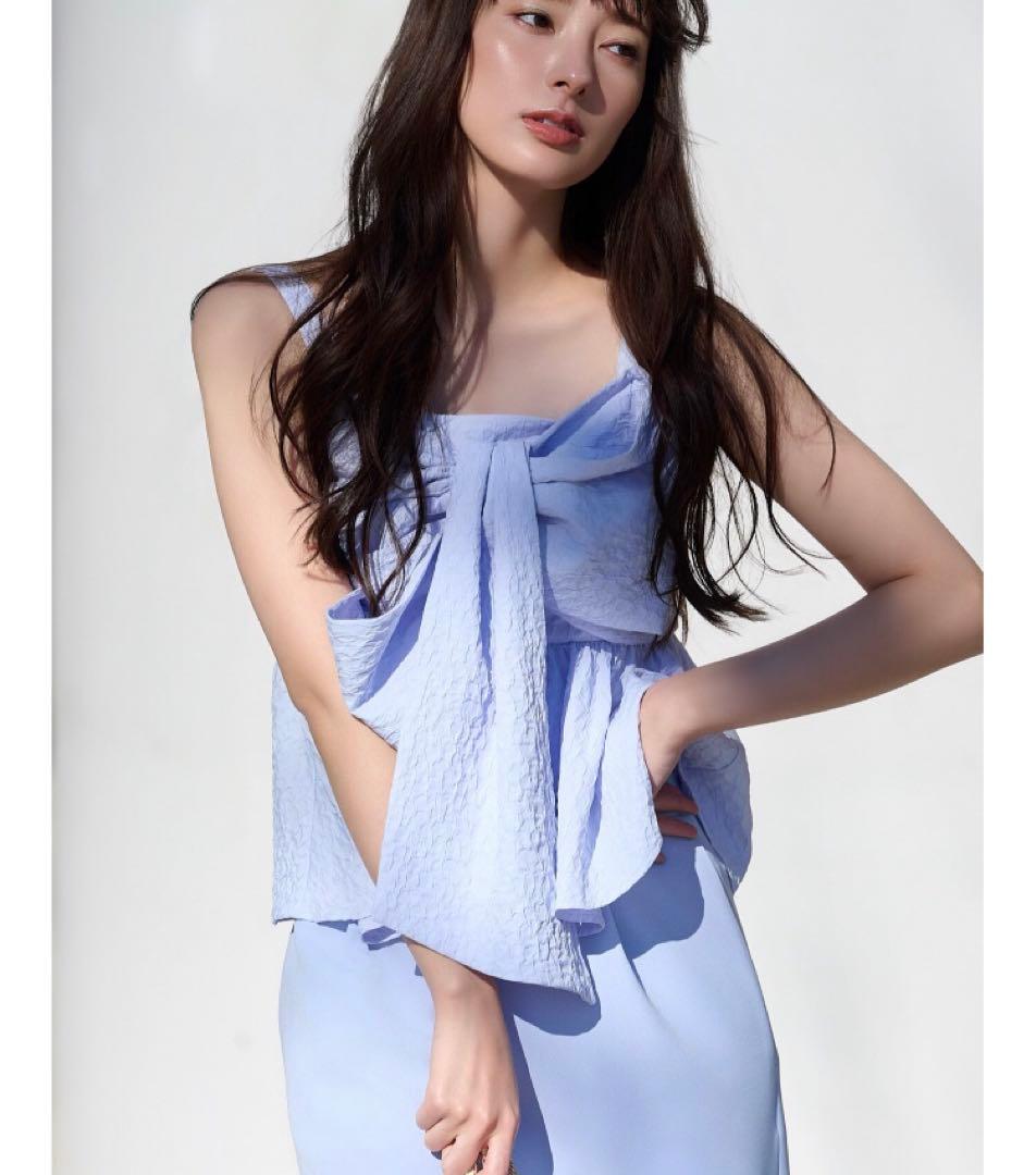 フレイアイディー ペプラムリボントップス ブルー