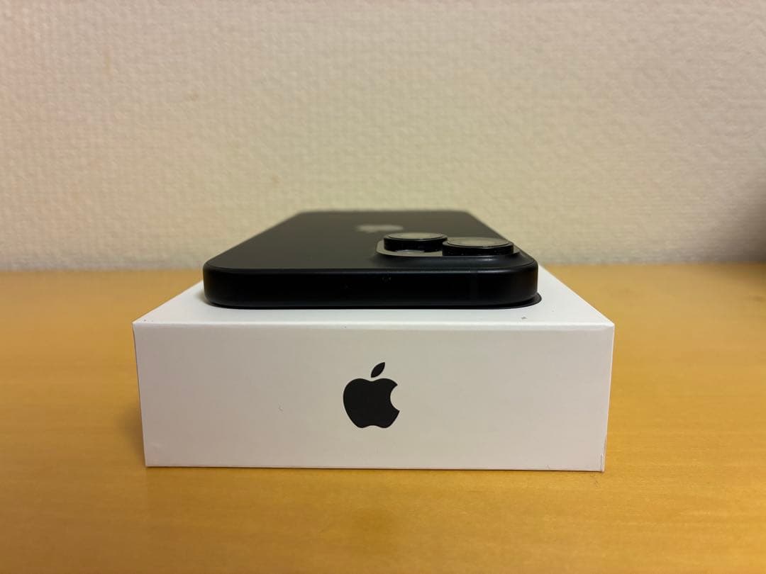 iPhone 15 （バッテリー99%）