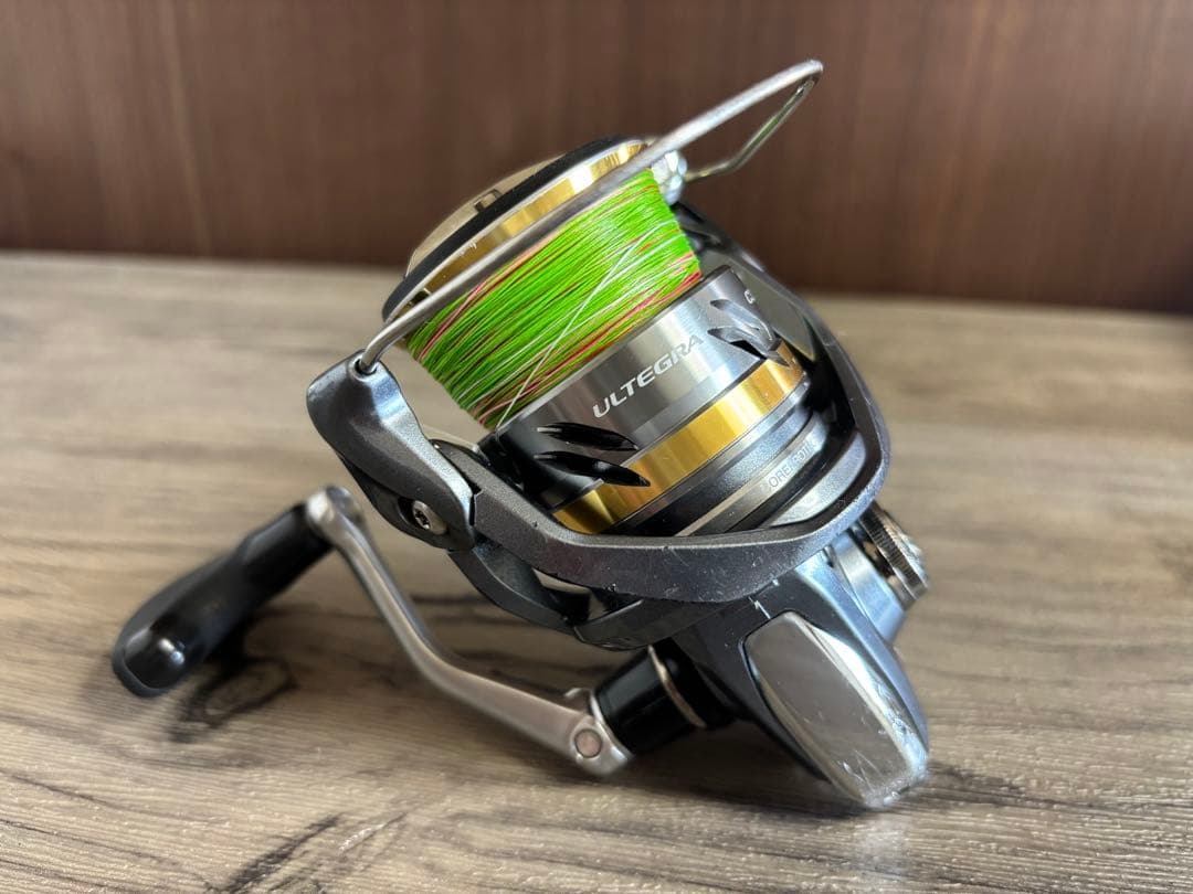 SHIMANO ULTEGRA C3000 スピニングリール
