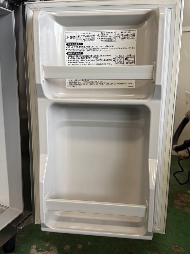 2017年 ホシザキテーブル形冷蔵庫 1150x450x800