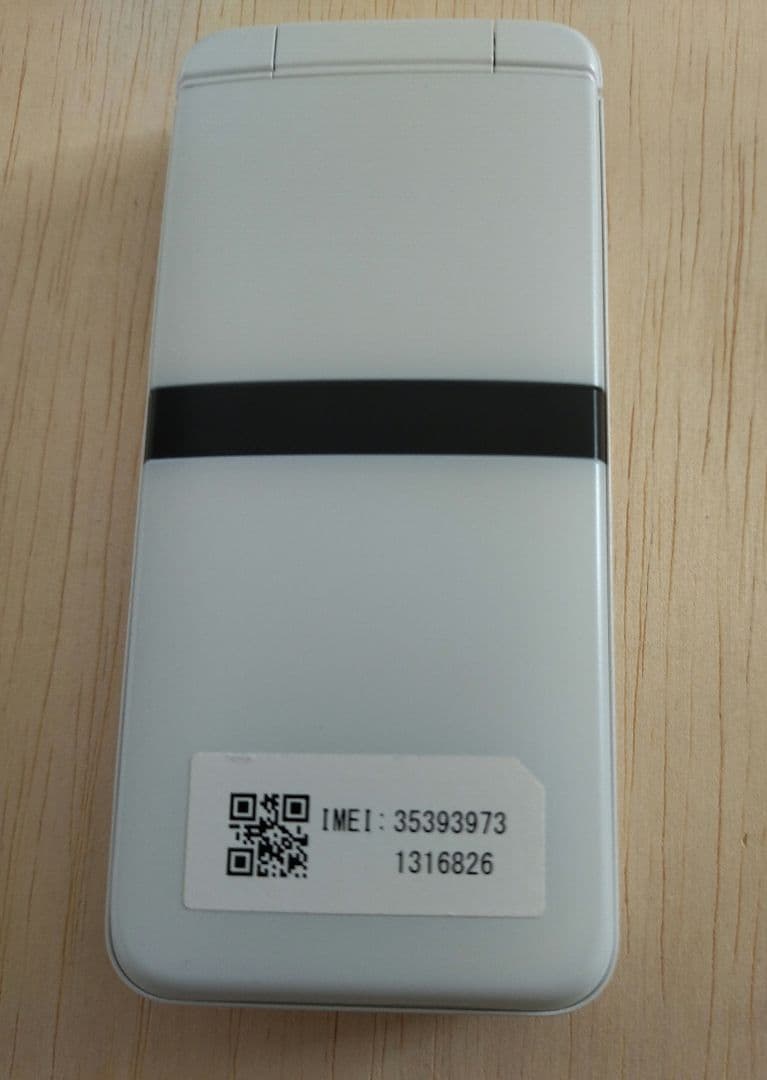 NTTドコモ 　DIGNO　KY-42C ホワイト折りたたみ携帯電話