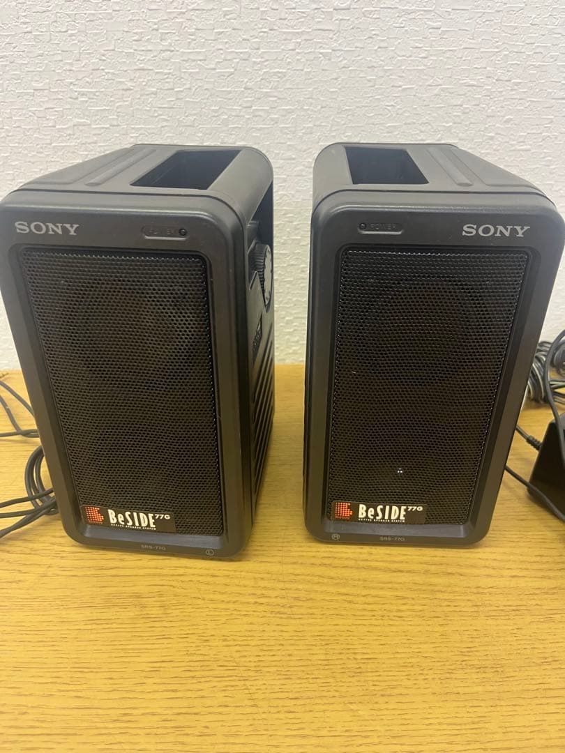 SONY Discman D-250 ポータブルCDプレーヤー　スピーカー付き