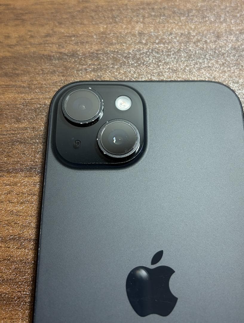 iPhone 15 ブラック 128GB 本体【純正バッテリー89%】