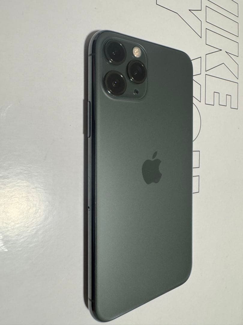 ま*さ様 【美品】Apple iPhone 11 Pro 256GB SIMフリ