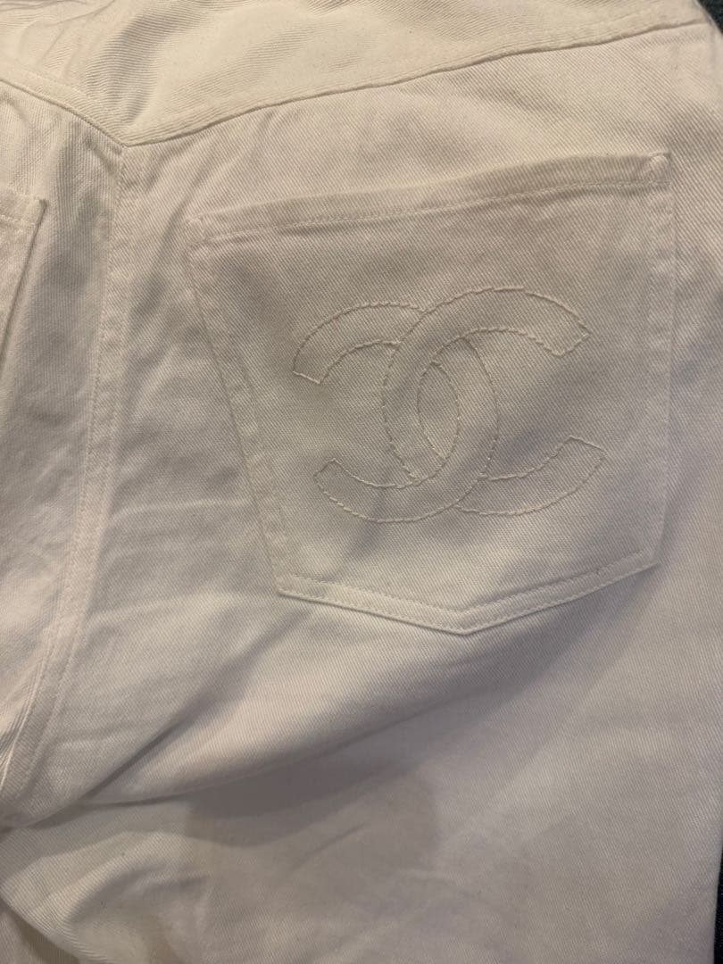 CHANEL ホワイト チノパン00