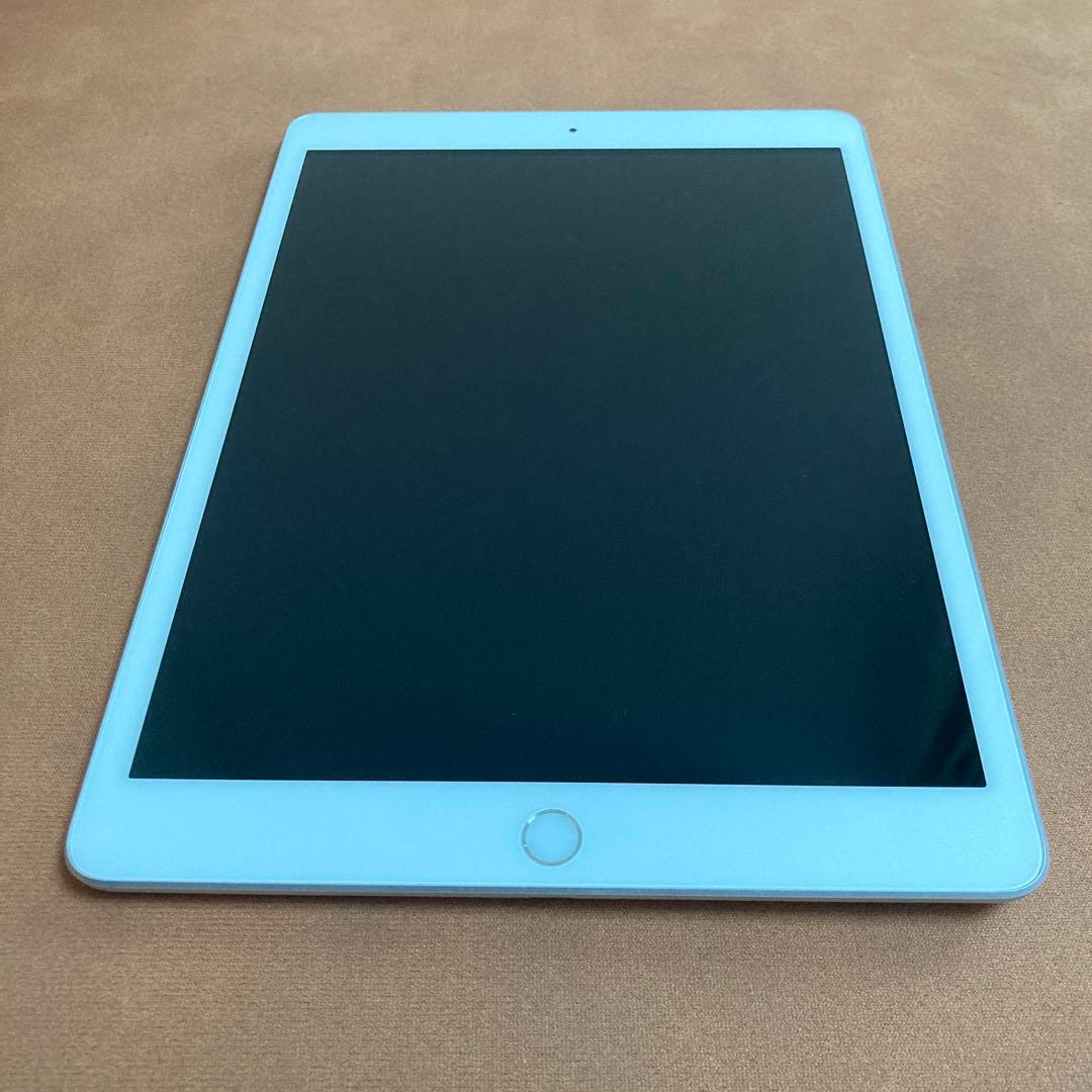 351【早い者勝ち】電池最良好☆iPad8 第8世代 32GB WIFIモデル☆