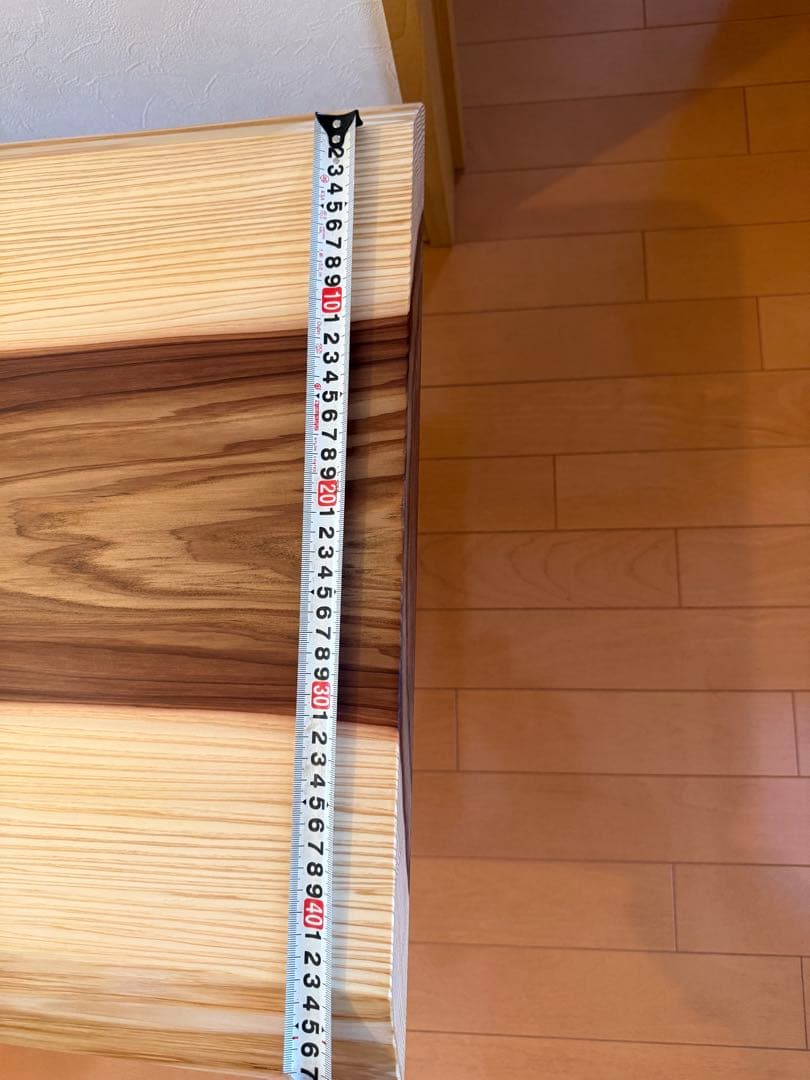 天然杉一枚板最高級杢目のゴツ脚安定テーブル　beeswax塗装仕上げ‼️