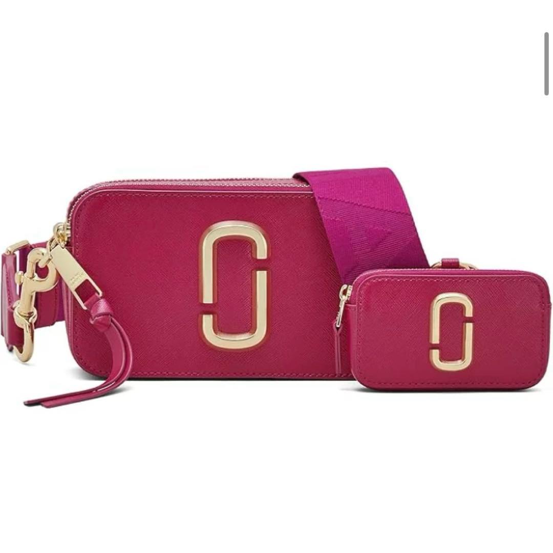 マークジェイコブス ザ ユーティリティ スナップショット ピンク