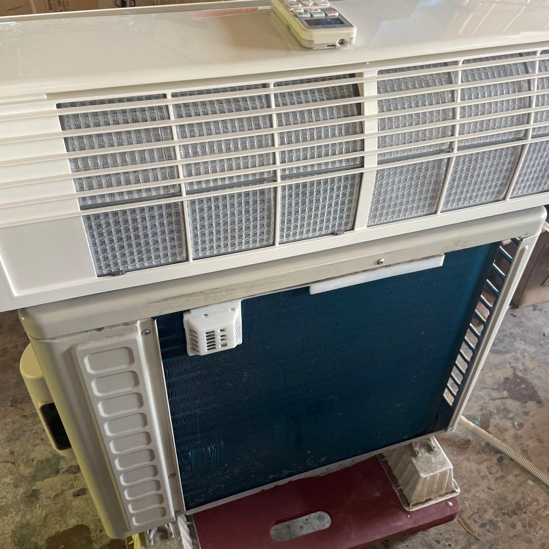 お値下しました　日立白くまくん　ルームエアコン　6畳用