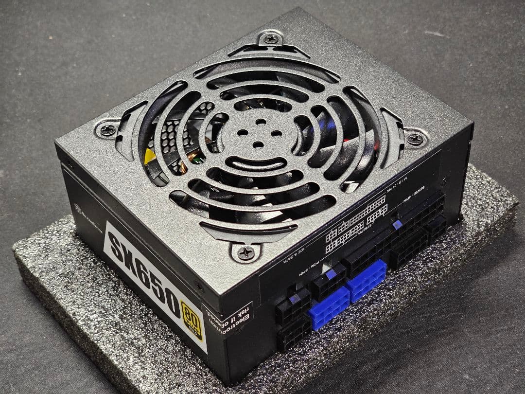 Silverstone SFX電源 650W SST-SX650-G-Rev