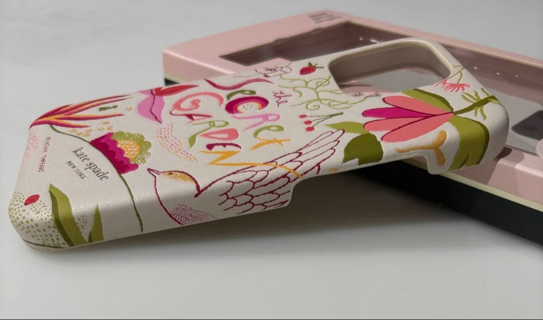 ☆新品☆ iPhone13Proケース KATE SPADE マルチ K9233