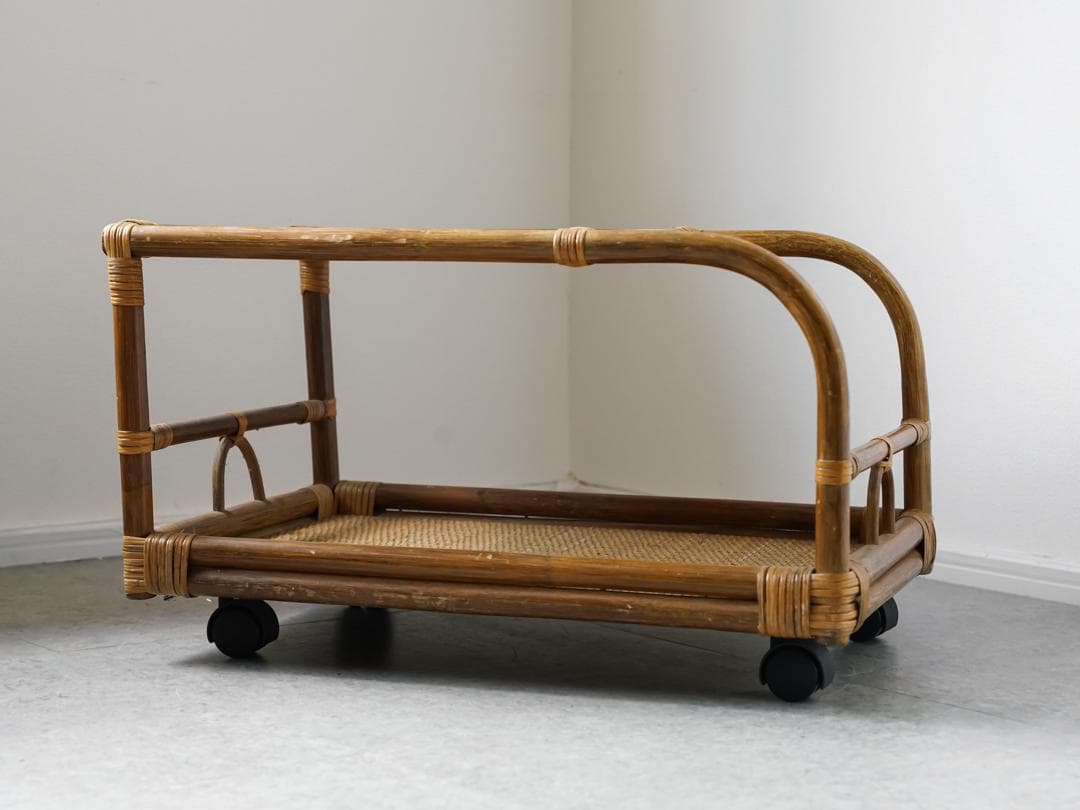 80-90's vintage ワゴンテーブル 藤 ラタン レトロモダン