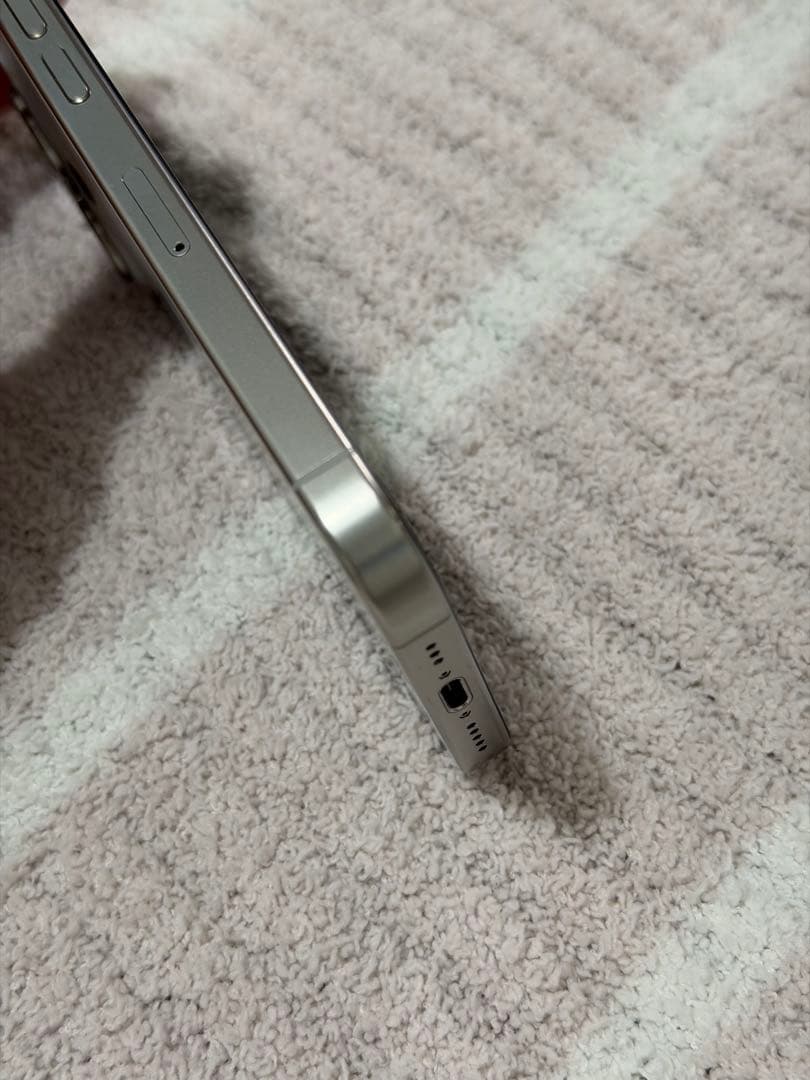 iPhone 15 Pro 256GB 修理歴あり 画面割れ 非正規パネル