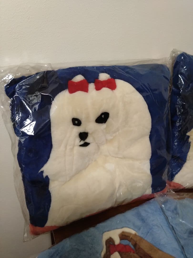 アニマルデザイン　ムートンクッション　キンペックス　モンゴリアンシープスキン