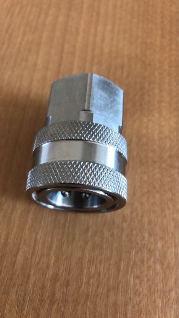 高圧洗浄ホース 3/8 3分 210k耐圧 SUSカプラ付き 20m 2本